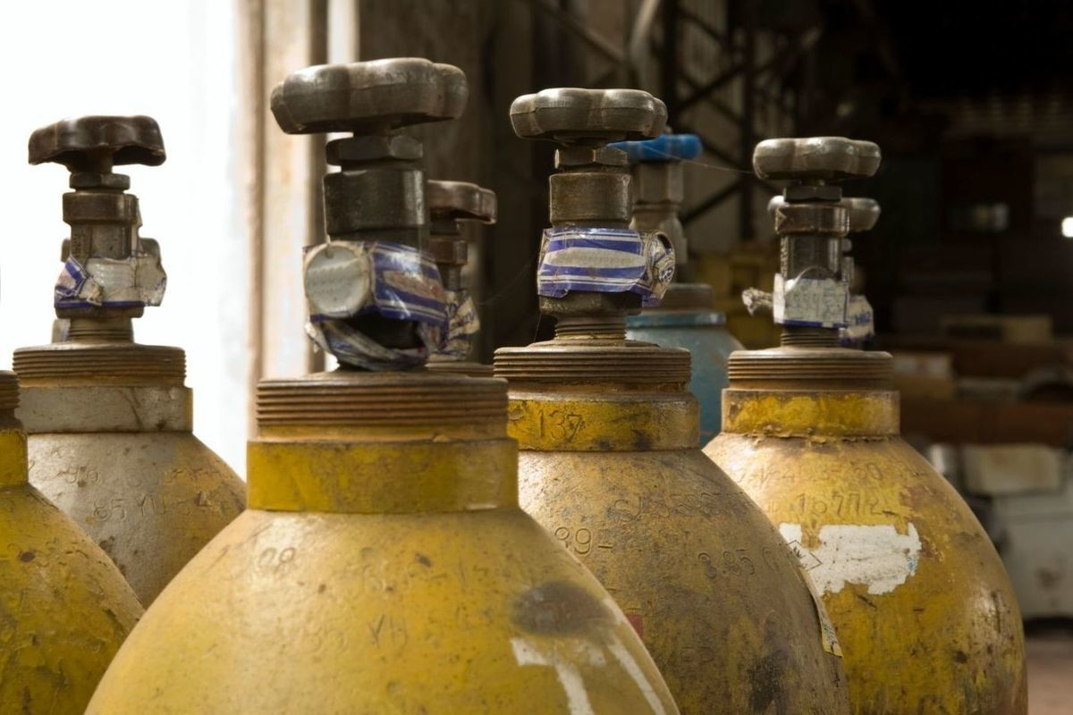 Какой баллон веселящего газа удобно взять с собой